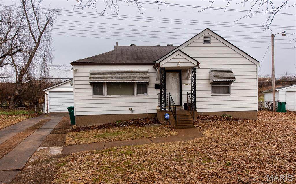 7401 Haywood Drive - Photo 1
