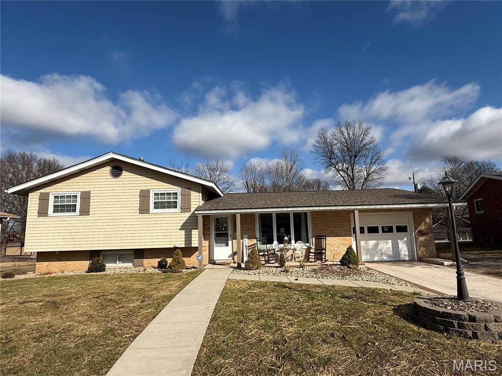 320 Reno Avenue - Photo 1