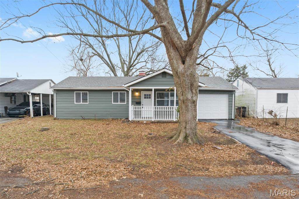 1110 Saint Marcella Drive - Photo 1