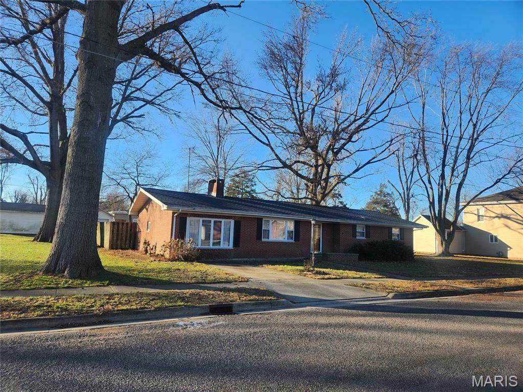 458 Maple Street - Photo 1