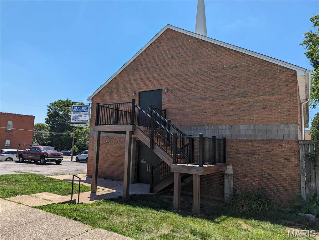 2865 Mcnair Avenue - Photo 1