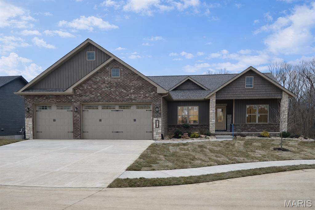 625 Glendale Drive - Photo 1