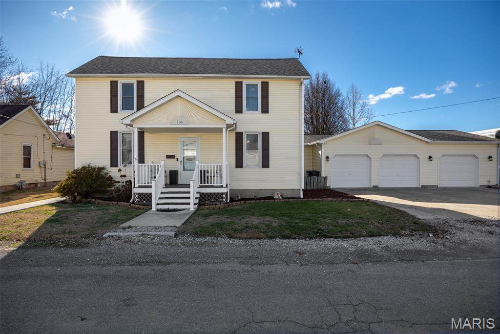 306 Putnam Street - Photo 1