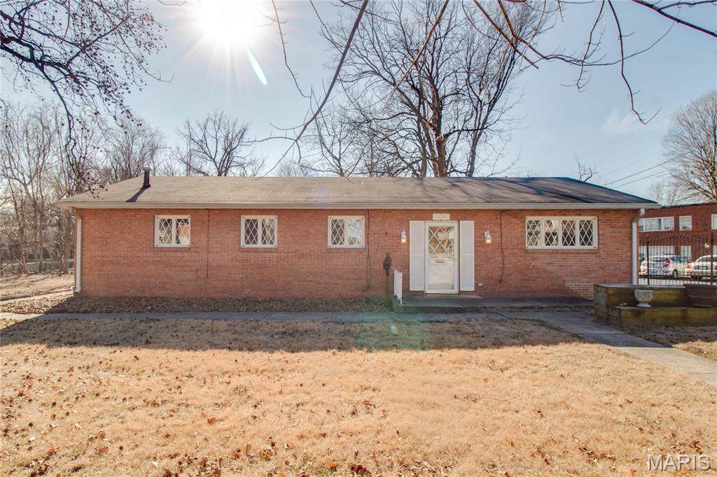 1155 Washington Avenue - Photo 1