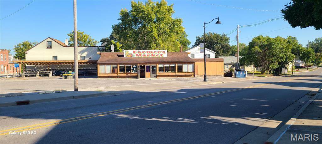 500 illinois Street - Photo 1