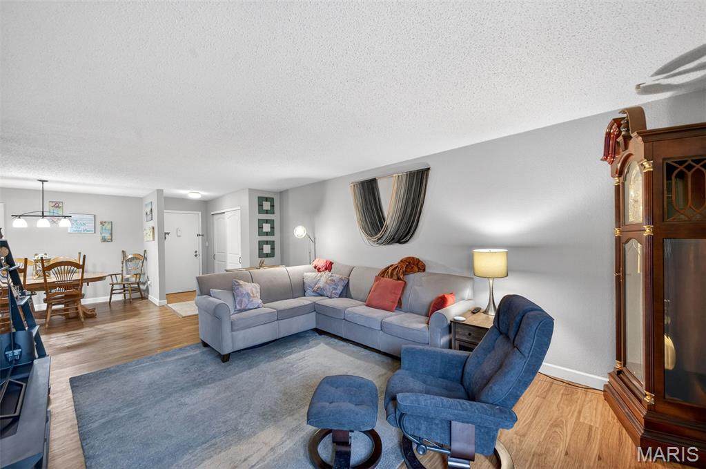 https://bt-photos.global.ssl.fastly.net/midamerica/orig_boomver_1_26003966-1.jpg