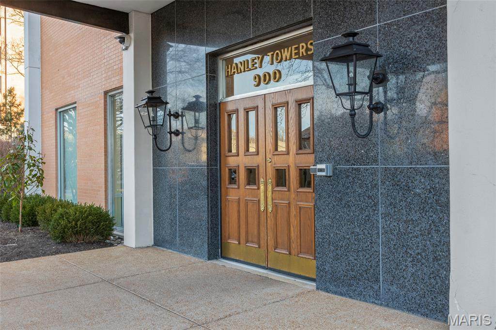 900 Hanley Road - Photo 1