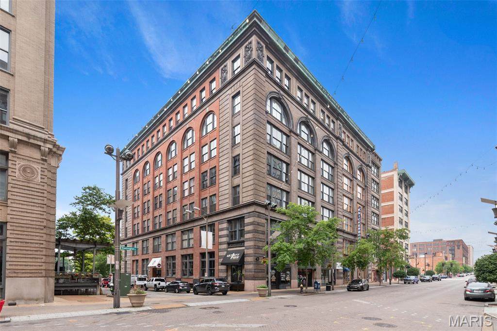 507 13th Street - Photo 1