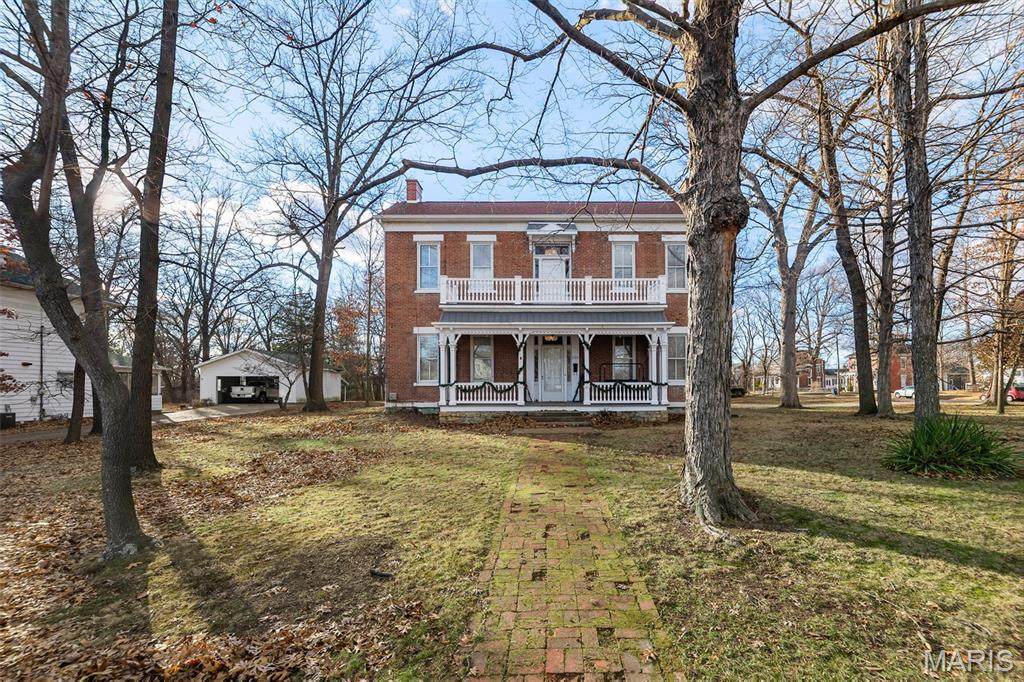 505 Saint Louis Street - Photo 1