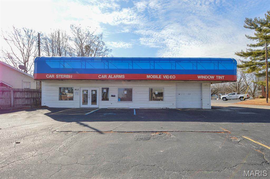 912 Milton Road - Photo 1