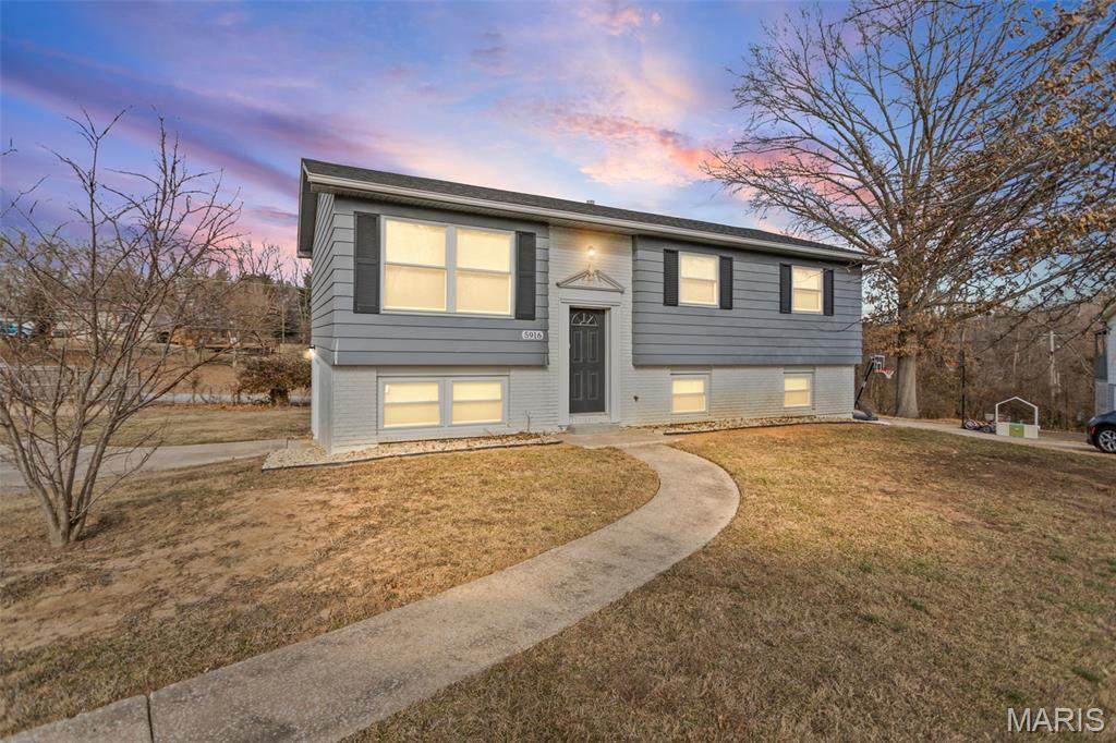 5916 Dogwood Lane - Photo 1