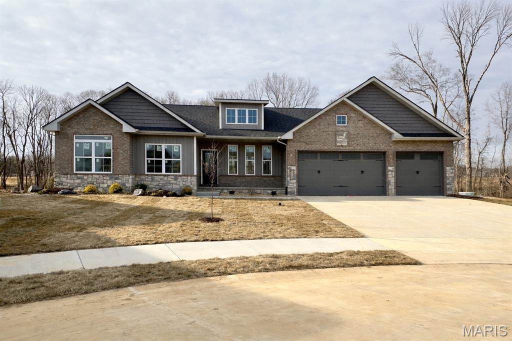 629 Glendale Drive - Photo 1