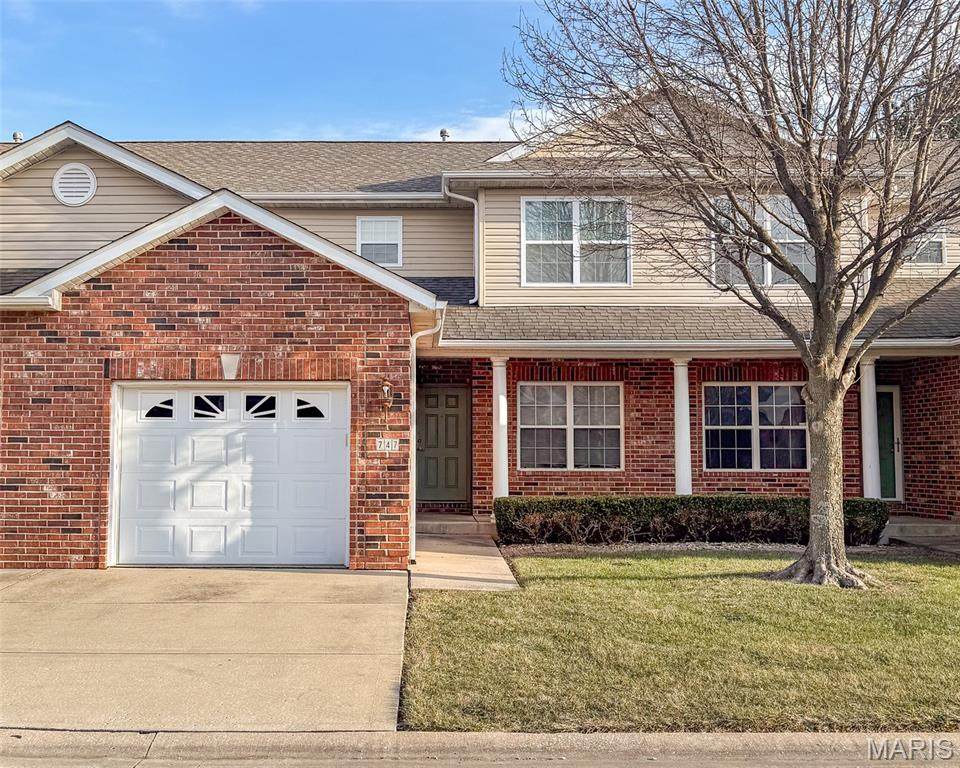 747 Michael Street - Photo 1