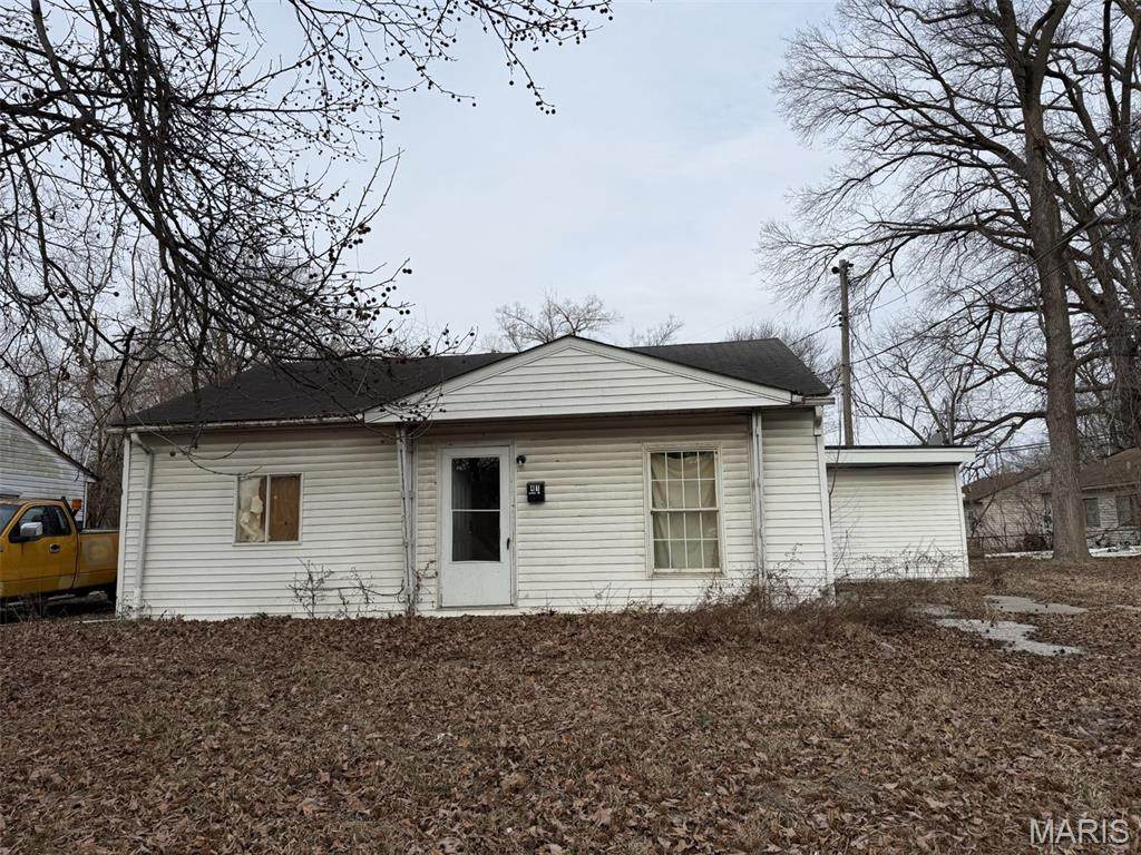 41 Helen Court - Photo 1