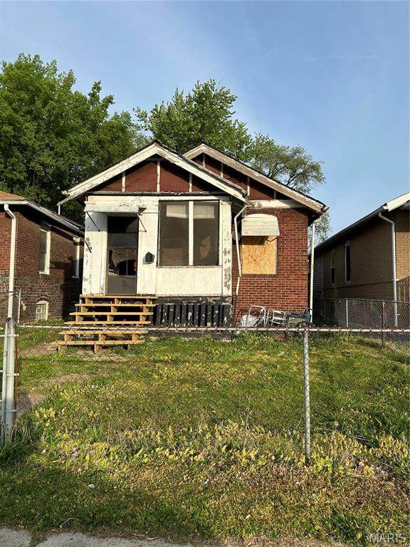 809 23rd Street - Photo 1