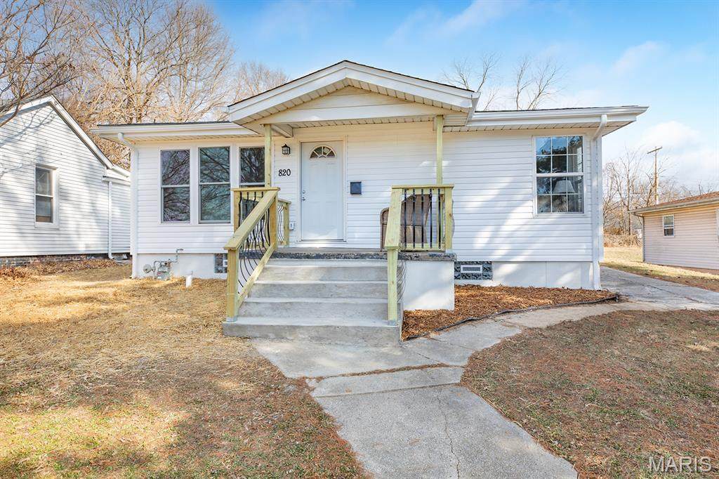 820 Highland Street - Photo 1