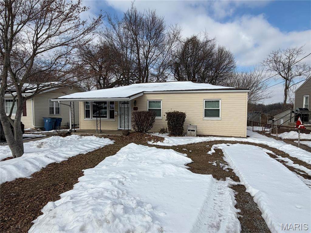 1033 Villa Ridge Road - Photo 1