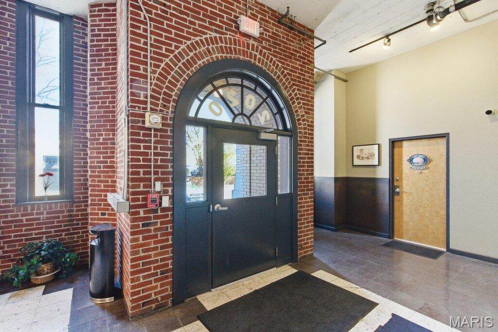 https://bt-photos.global.ssl.fastly.net/midamerica/orig_boomver_1_26006704-1.jpg