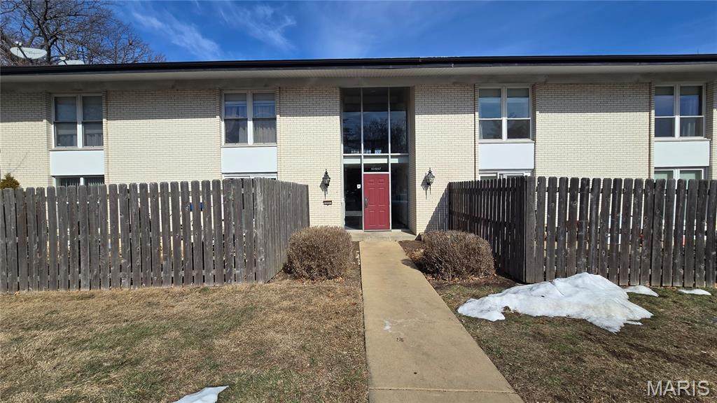 10407 Briarbend Drive - Photo 1