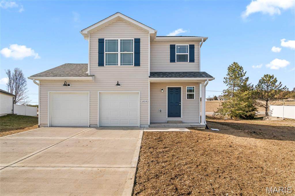 1404 Orchard Lakes Circle - Photo 1