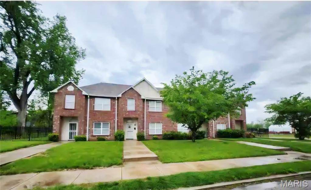 1367 Pennsylvania Avenue - Photo 1