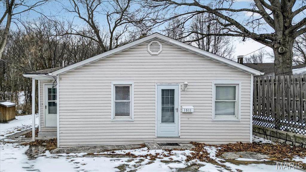 1511 Laurel Street - Photo 1