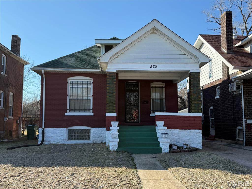 529 18th Street - Photo 1