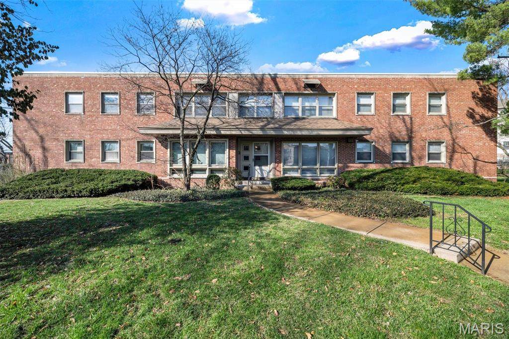 3 Delcrest Court - Photo 1