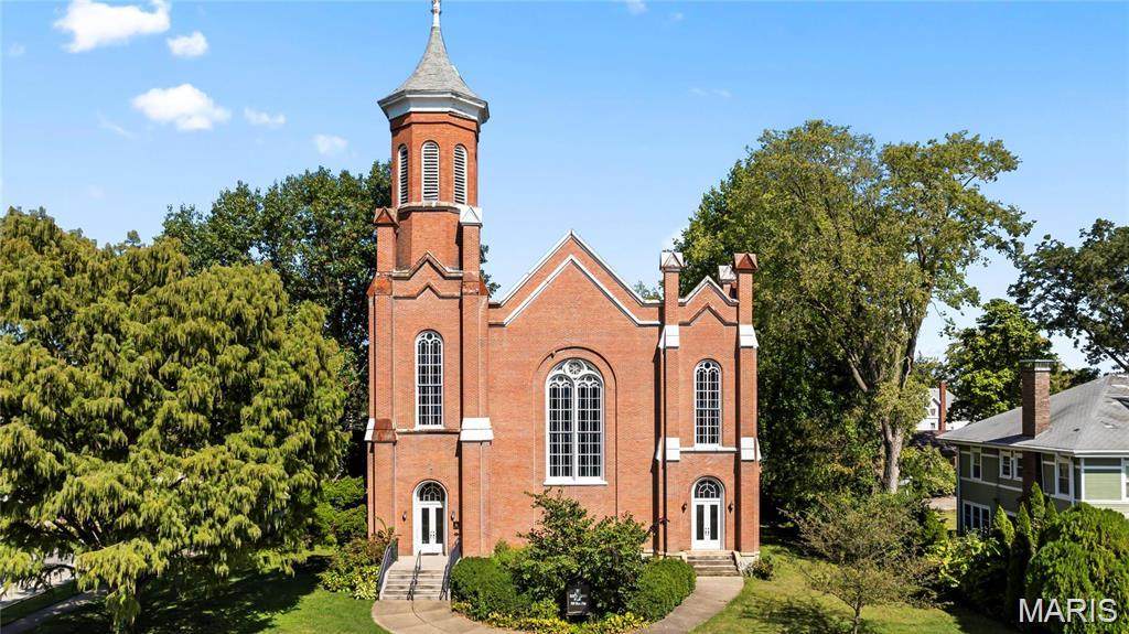 520 College - Photo 1