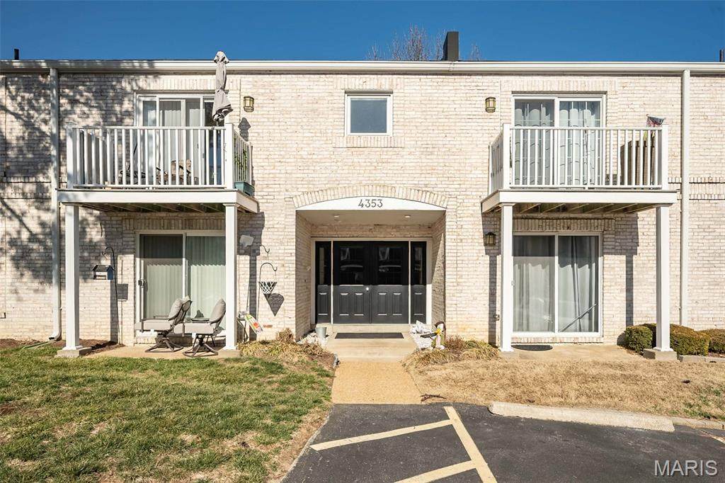 4353 Chateau De Ville Drive - Photo 1