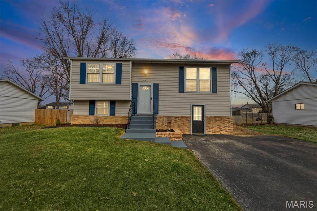 611 Saint Rose Drive - Photo 1