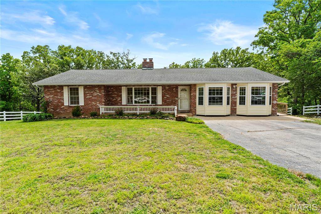 1506 Highway K - Photo 1