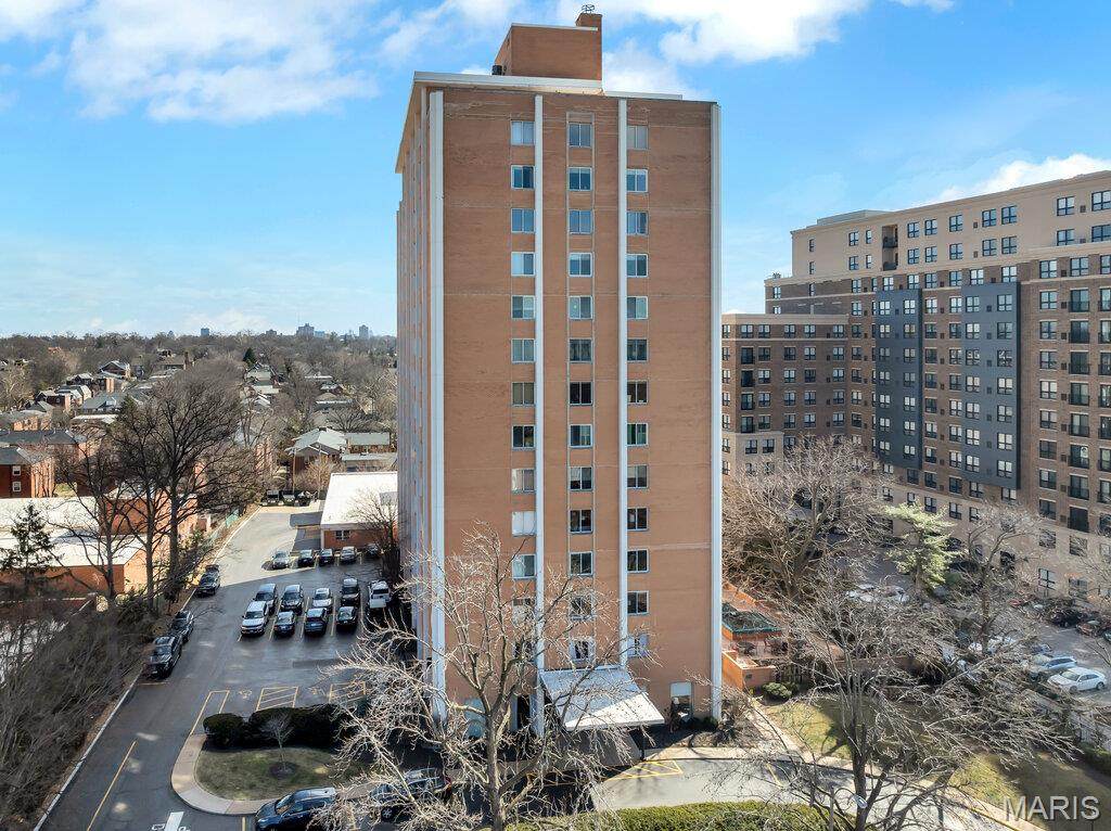 900 Hanley Road - Photo 1