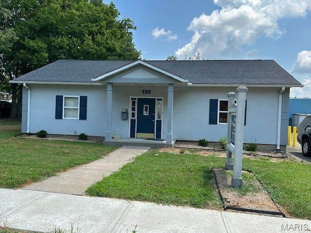 720 Forest Avenue - Photo 1