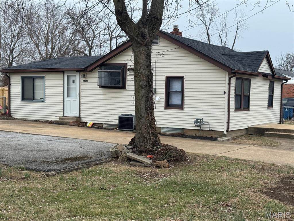 10416 Lackland Road - Photo 1