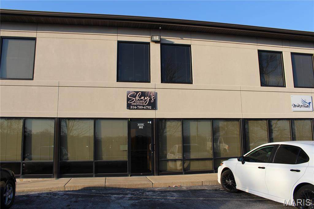 2880 Netherton Drive - Photo 1