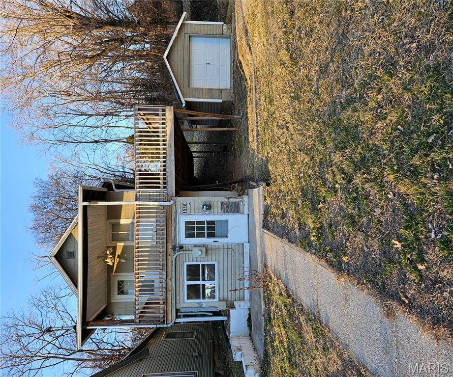 1016 Hayward Street - Photo 1