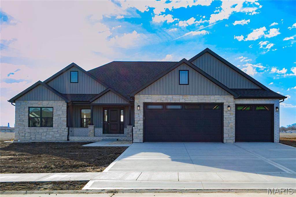 213 George Bush Boulevard - Photo 1