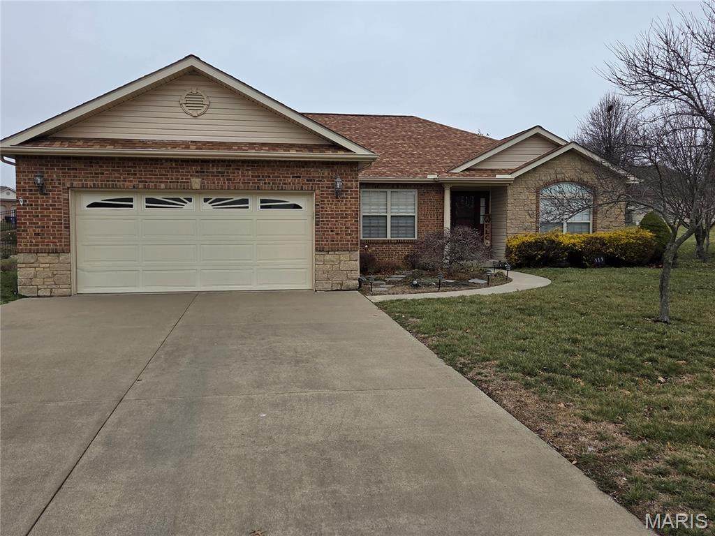 319 Willow Oak Drive - Photo 1