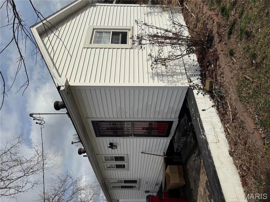 448 Crowe Street - Photo 1