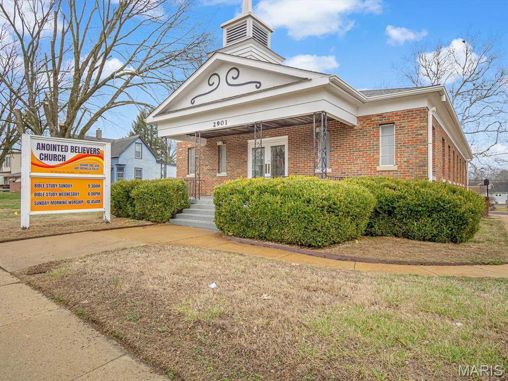 2901 Main Street - Photo 1
