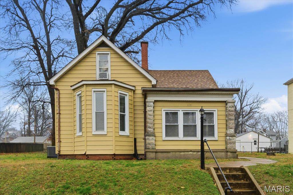 107 Wabash Avenue - Photo 1