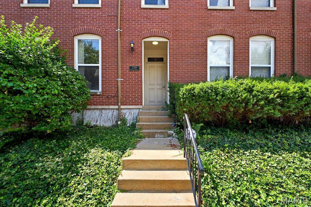 2320 Rutger Street - Photo 1