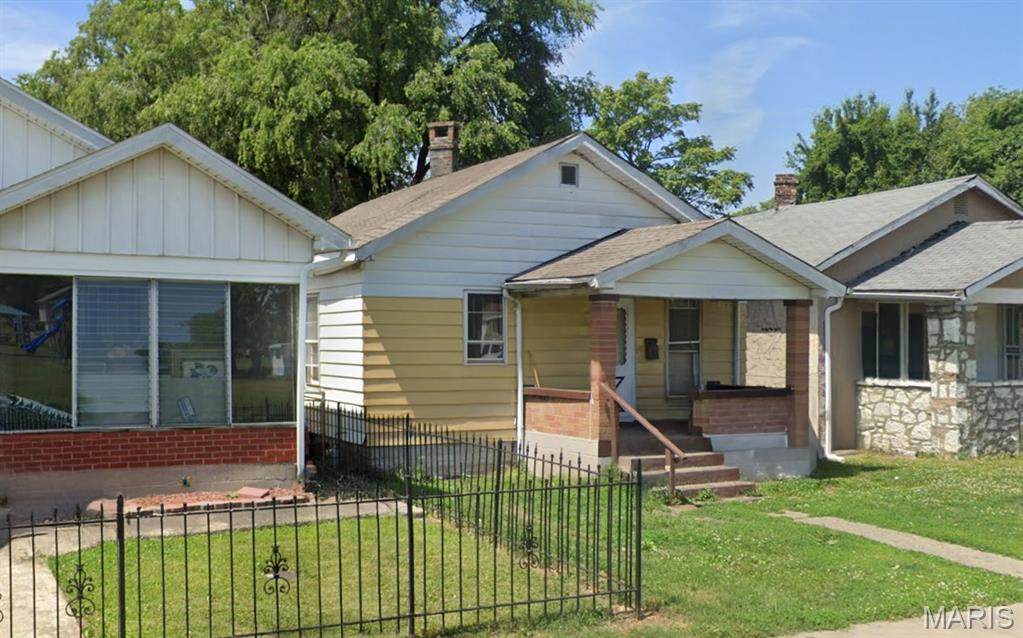 2230 Gaty Avenue - Photo 1