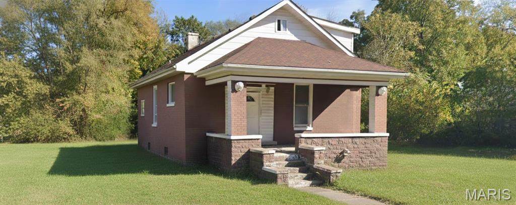 1500 47th Street - Photo 1
