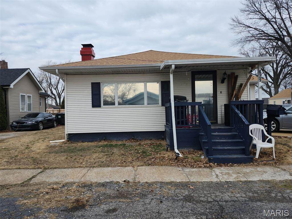 629 3rd Street - Photo 1