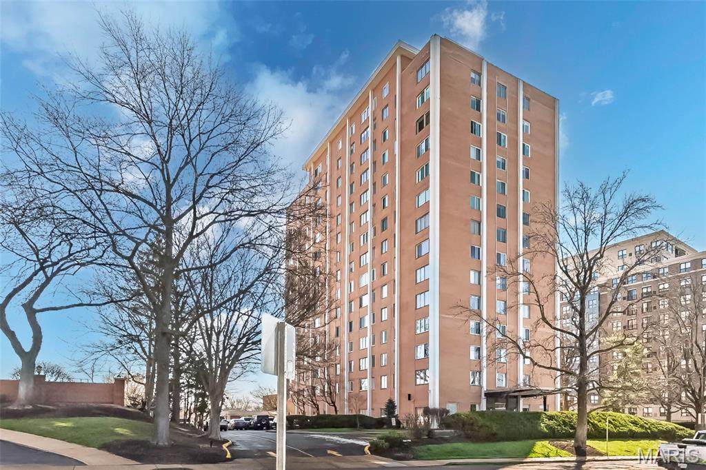 900 Hanley Road - Photo 1