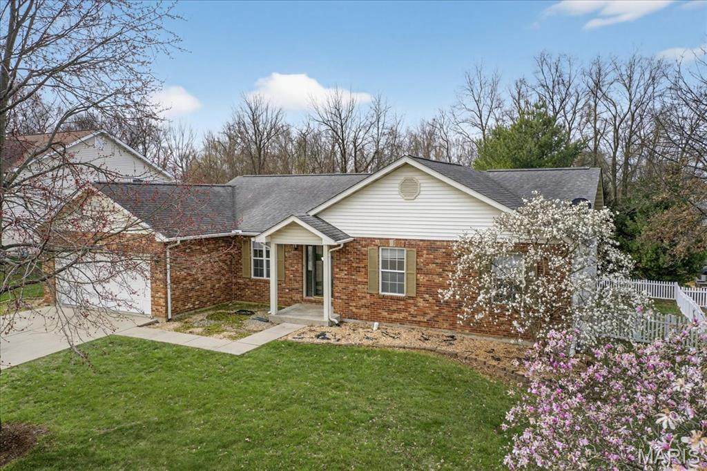 307 Longview Drive - Photo 1