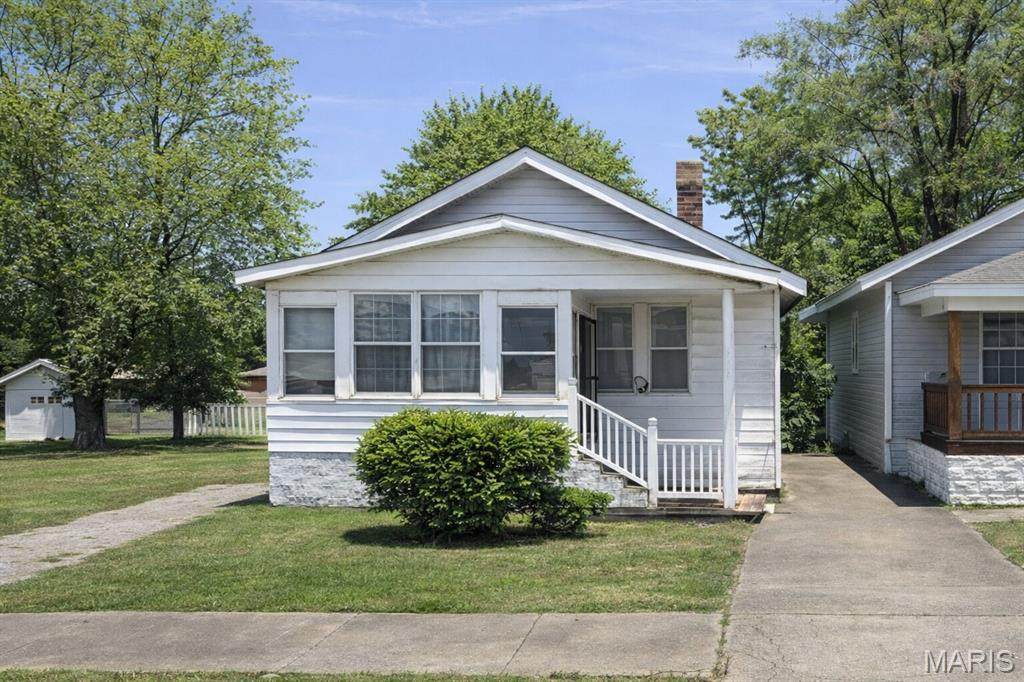 1919 Ohio Avenue - Photo 1