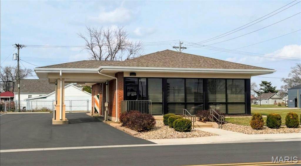 1833 3rd Street - Photo 1